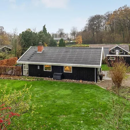 Casa de Férias Beautiful In Haarby With Wifi Hårby